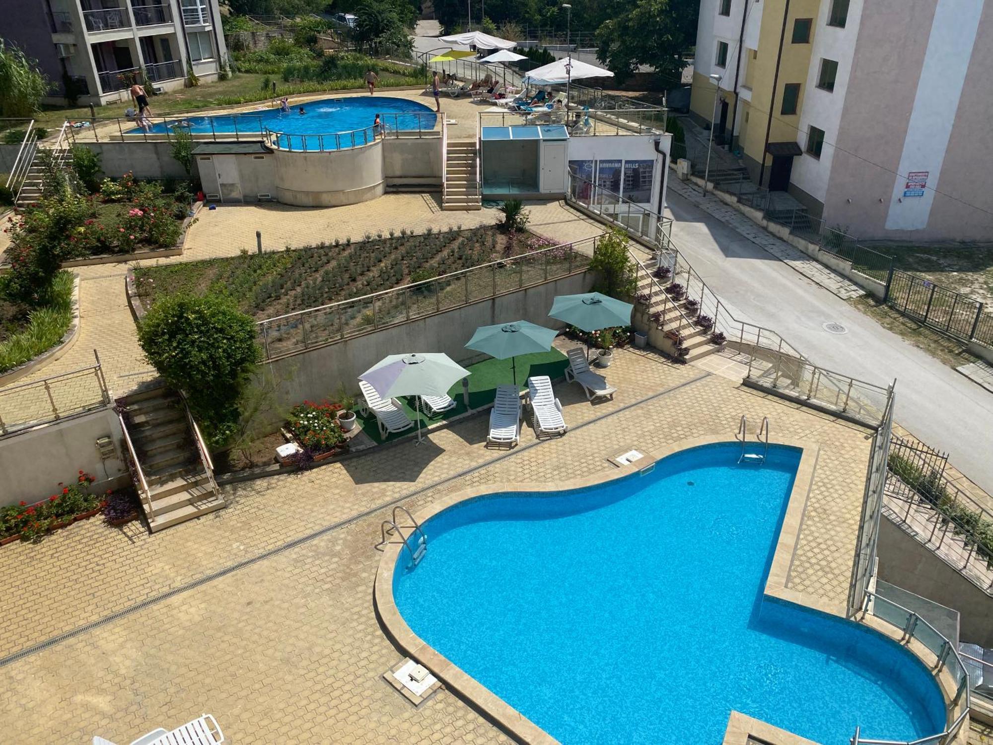 Kavarna Hills מראה חיצוני תמונה